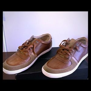 Kenneth Cole Yell N Shout Sneakers